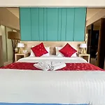 Garden Leaf Villa - 2 Bedroom Pool Villa With Minimum Stay 2 Nights