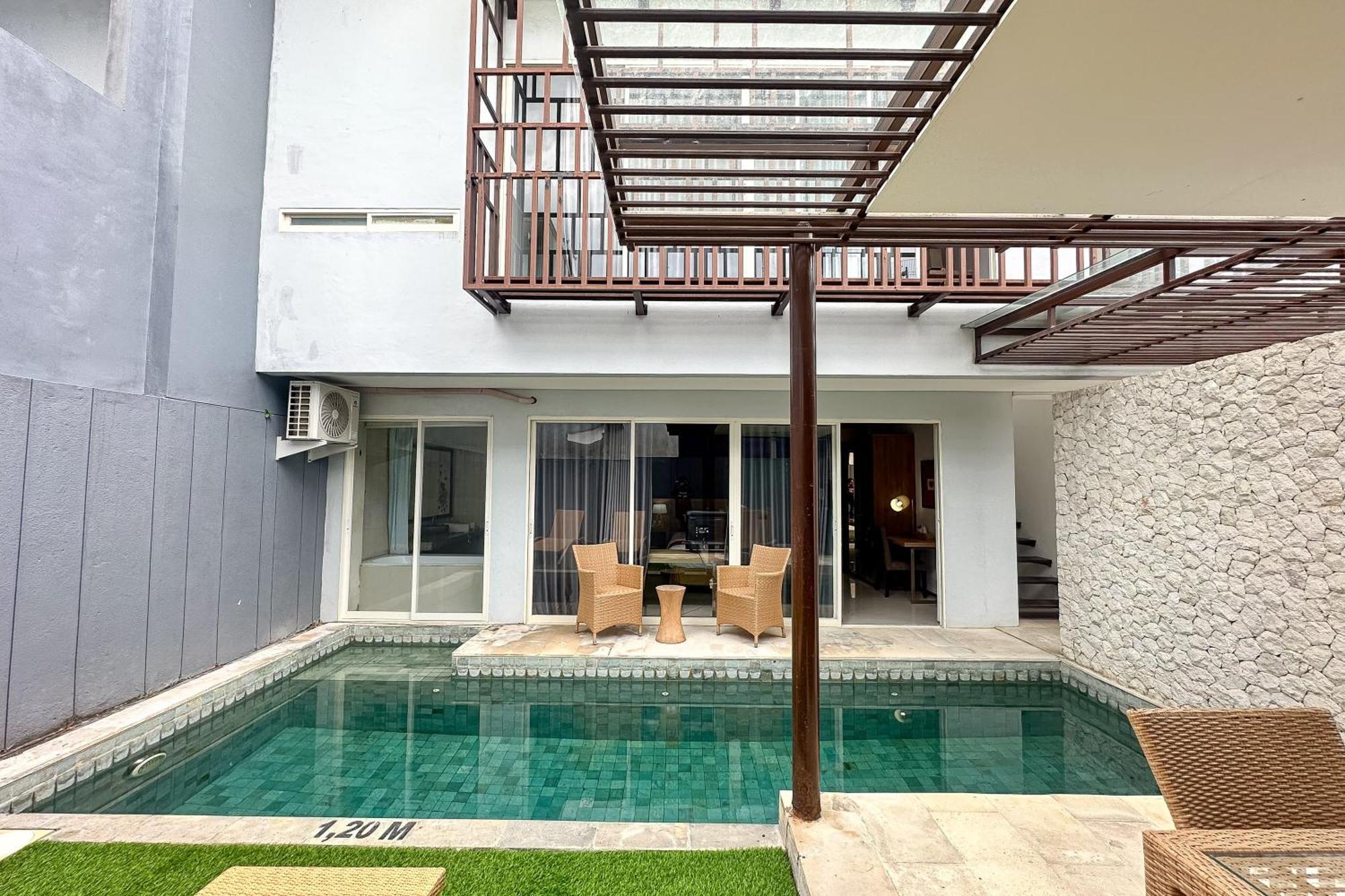 Garden Leaf - 2 Bedroom Pool With Minimum 2 Nights *